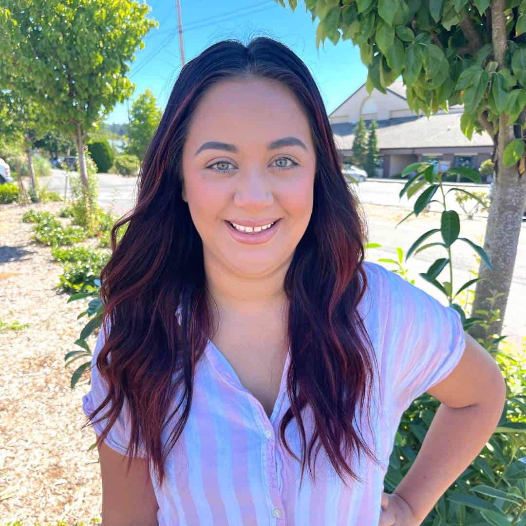 cov-meet-the-team-Jessika