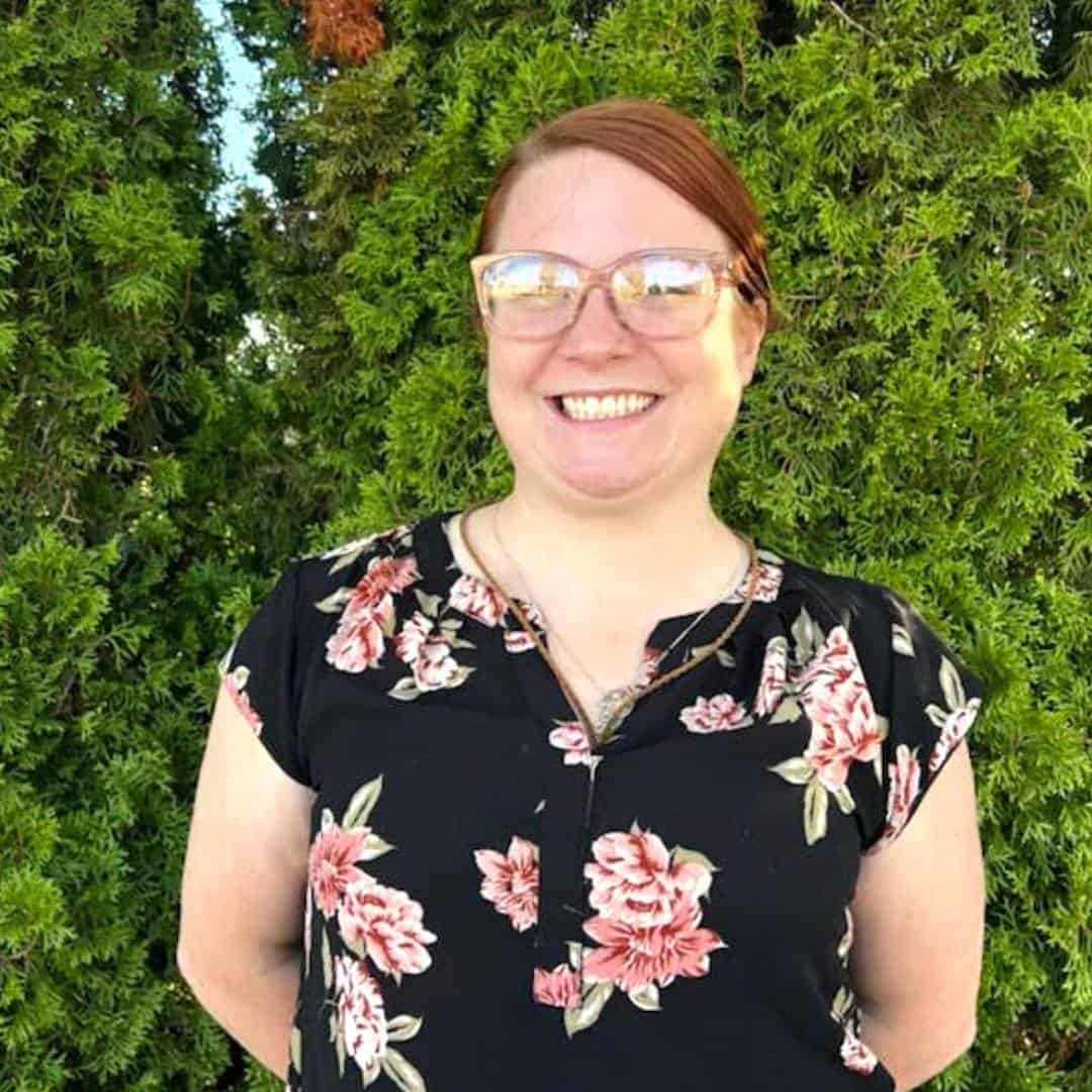 cov-meet-the-team-Nichole